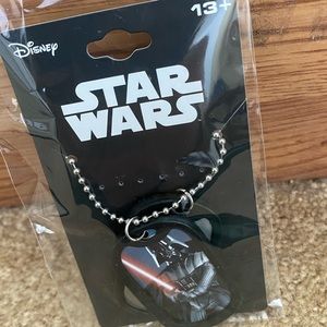 NIB NWT Darth Vader Dog Tag Necklace